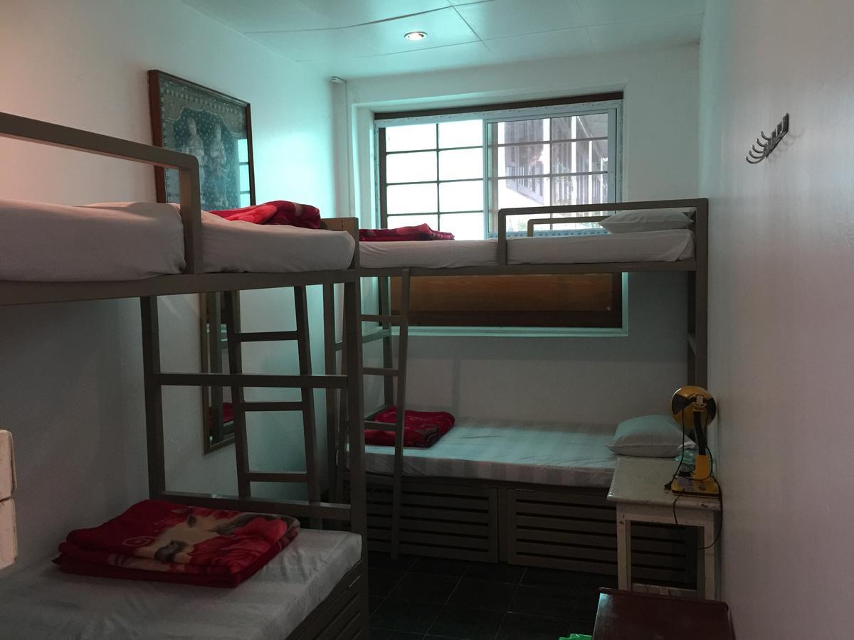 Parami Motel カロー エクステリア 写真